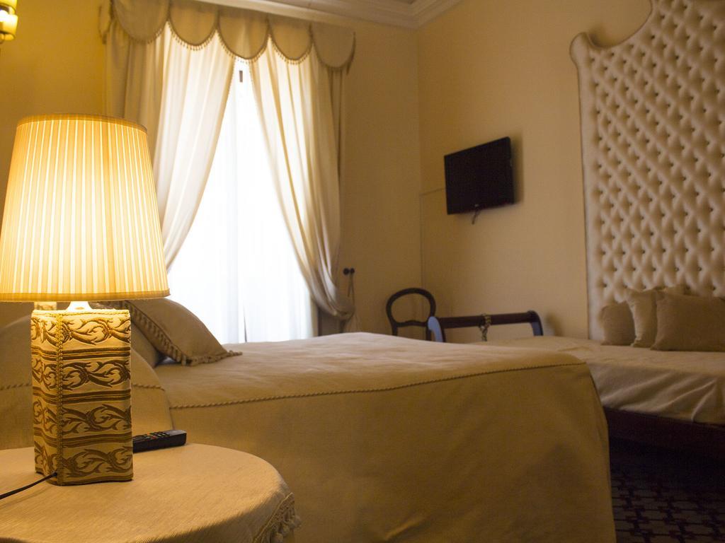 弗兰卡兰扎王子酒店 卡塔尼亚 外观 照片